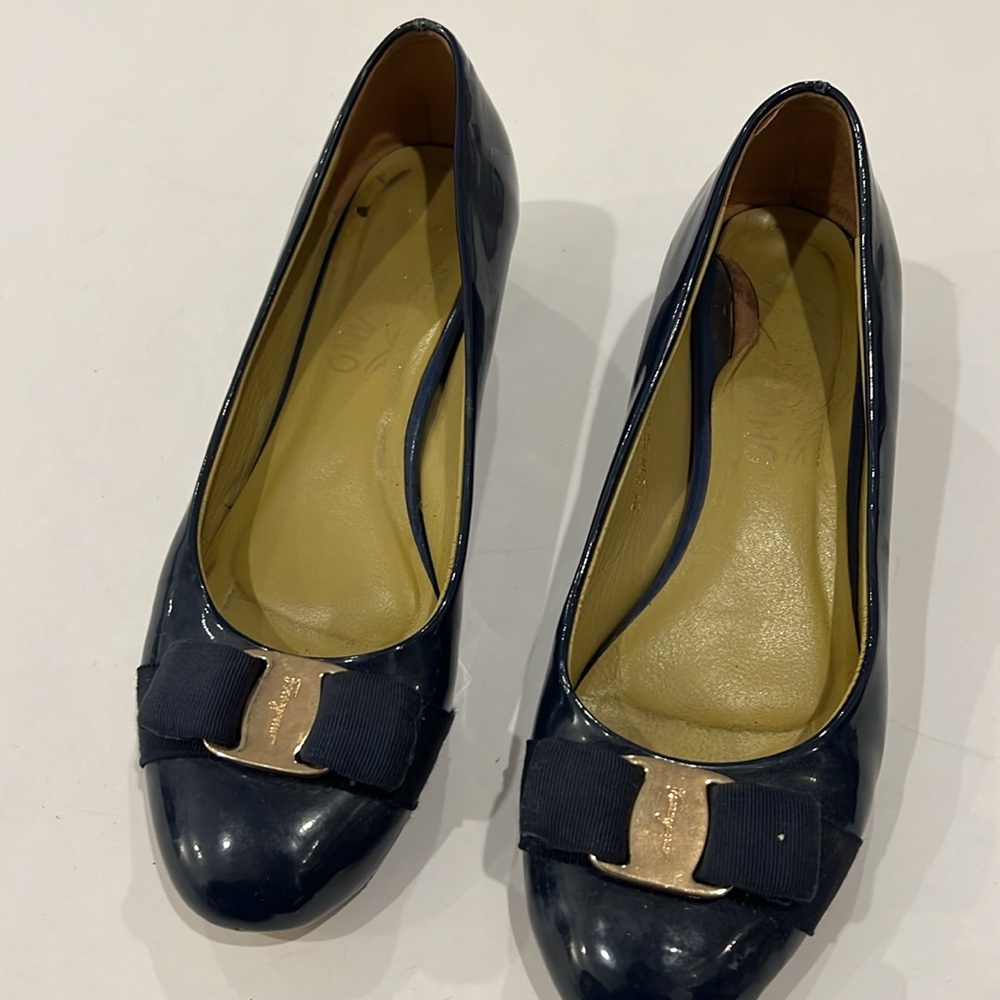 Salvatore Ferragamo Varino Flats Patent Calf Oxford Blue Size 8 - Picture 3 of 6